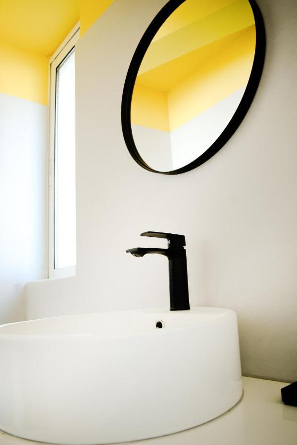 Ryb Colour Apartment Patras Exterior photo